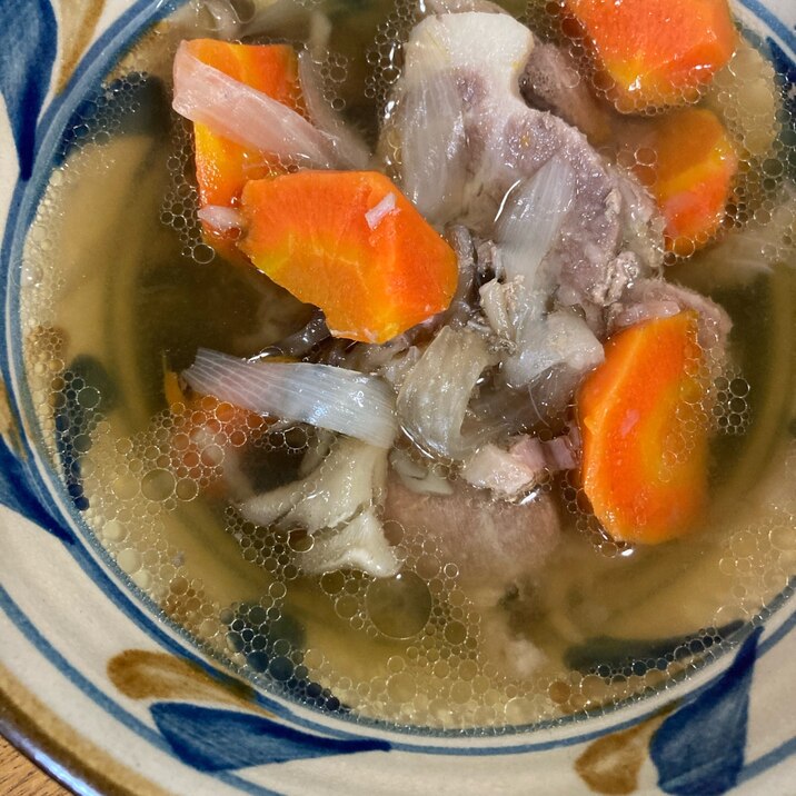 圧力鍋♪豚肉とにんじんの柔らかスープ